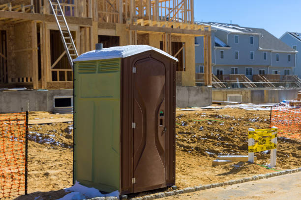 Portable Toilet Options We Offer in New Kensington, PA